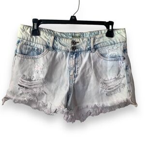True Craft Distressed Ligh Wash High Waist Denim shorts juniors 9